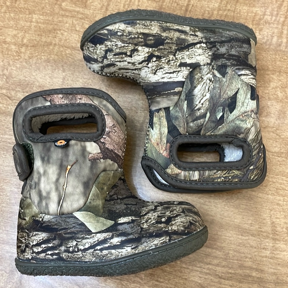 Bogs Kids Camo Rain & Snow Boots